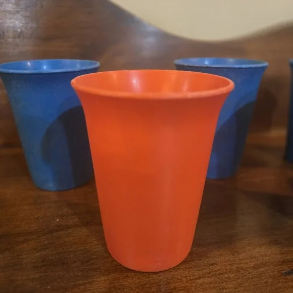 Vintage Tupperware Bell Tumblers Kids Cups Model 109 Blue Orange Yellow Lot 6 - Picture 3 of 16